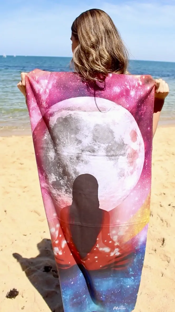 ECO-FRIENDLY MEDITATION MOON TOWEL